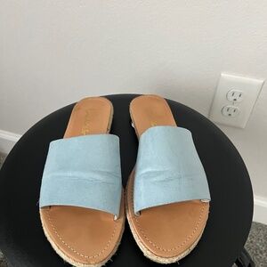 Lulus slip on sandals size 6